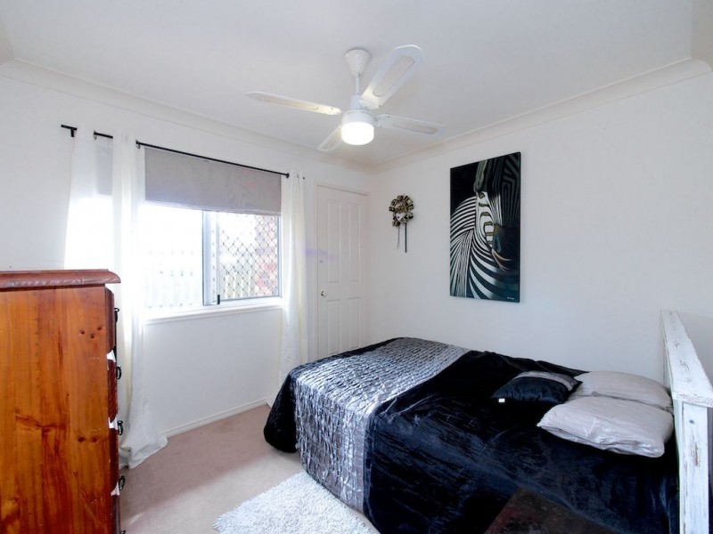 30 Thornton st, Raceview QLD 4305