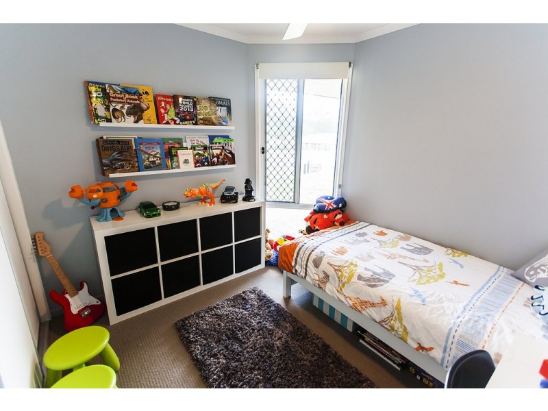 43 Honeywood Dr, Fernvale QLD 4306