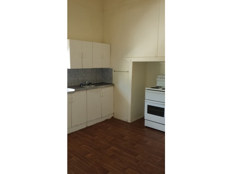69 Warwick Road, Ipswich QLD 4305