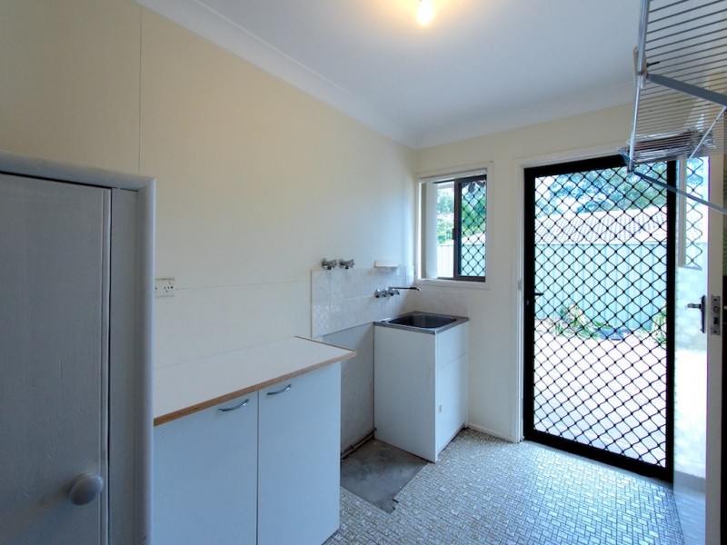 63 Lance Drive, Flinders View QLD 4305