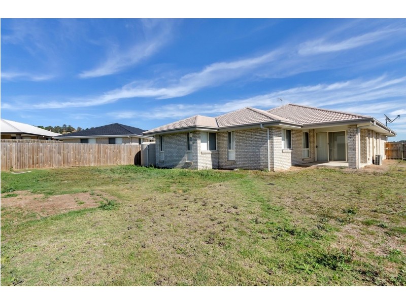 38 Tawney St, Lowood QLD 4311