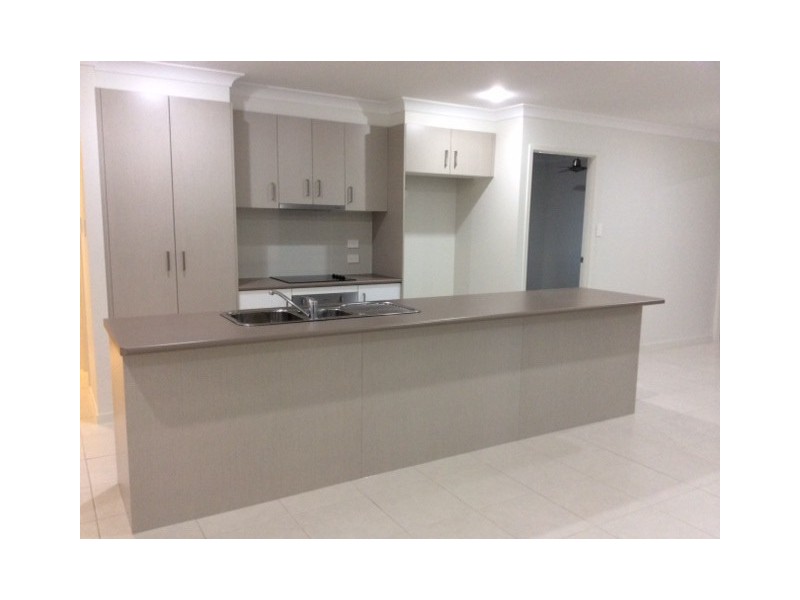 35 Whipbird Street, Bellbird Park QLD 4300