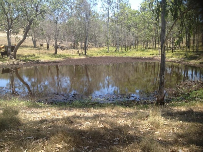 86 Boon Rd, Esk QLD 4312
