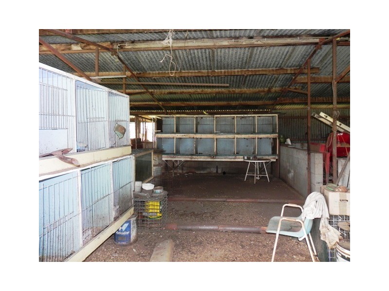 801 Rocky Gully Rd, Atkinsons Dam QLD 4311