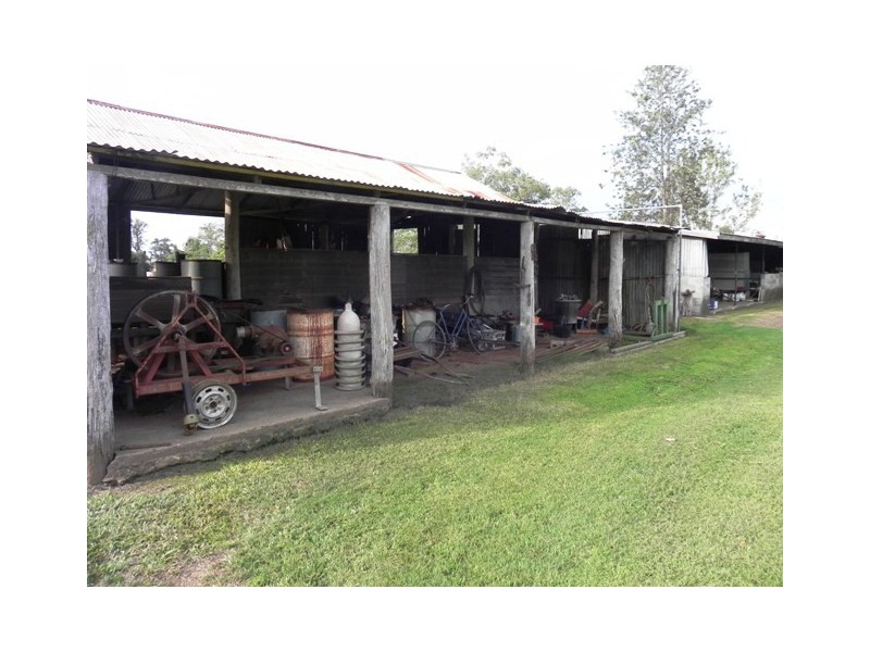 801 Rocky Gully Rd, Atkinsons Dam QLD 4311