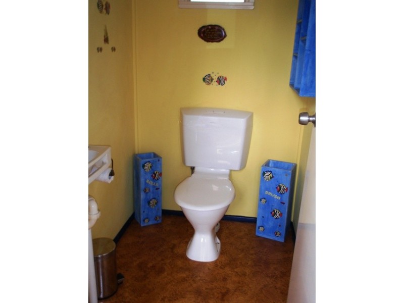 90 Holdsworth Rd, North Ipswich QLD 4305