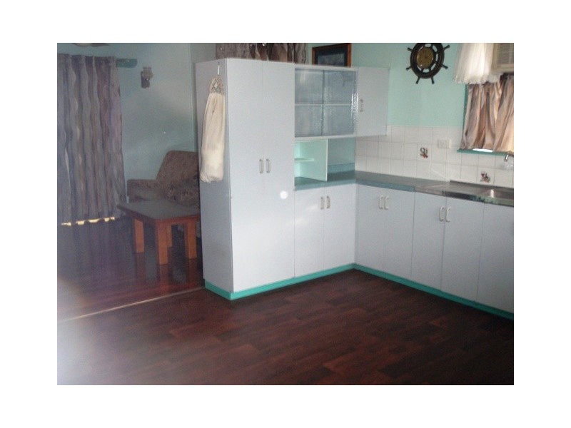 90 Holdsworth Rd, North Ipswich QLD 4305