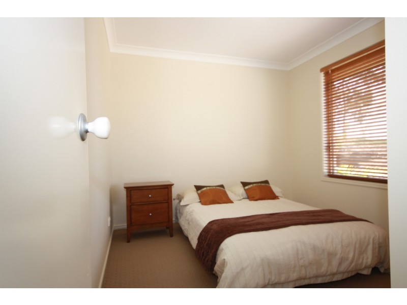 99 Beeston Drive, Fernvale QLD 4306