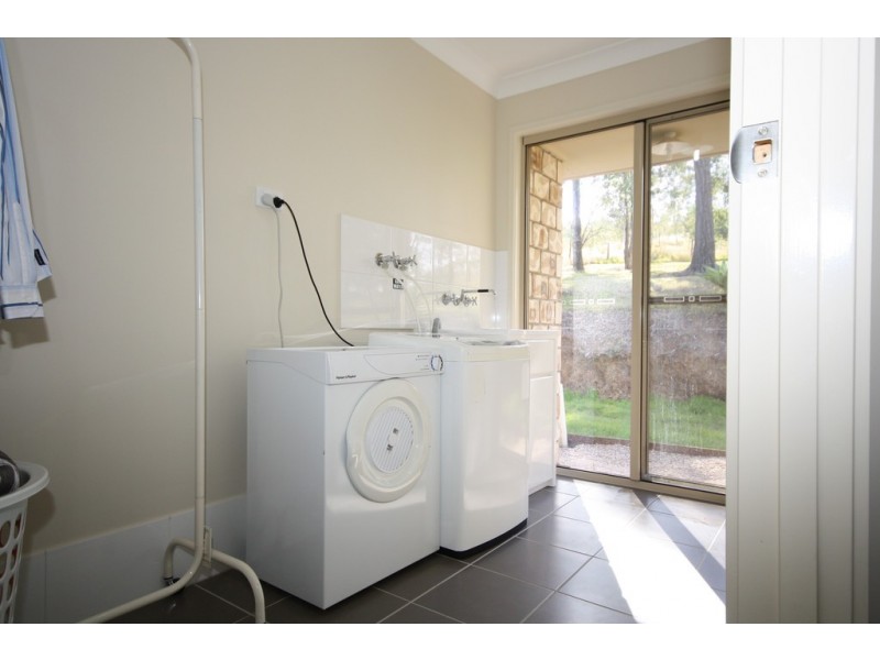 99 Beeston Drive, Fernvale QLD 4306