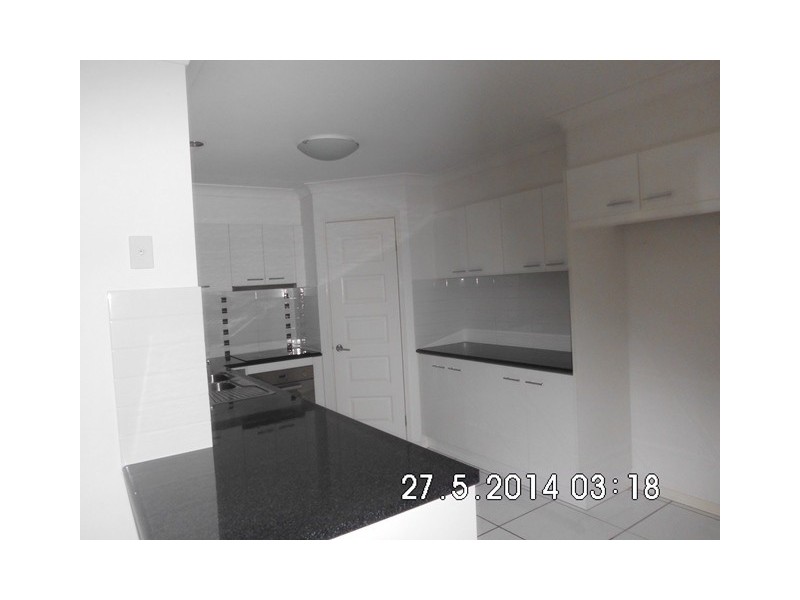 8 Goldenwood Crescent, Fernvale QLD 4306