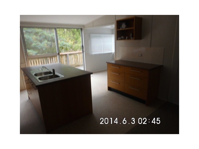 15 Alice Street, Blackstone QLD 4304