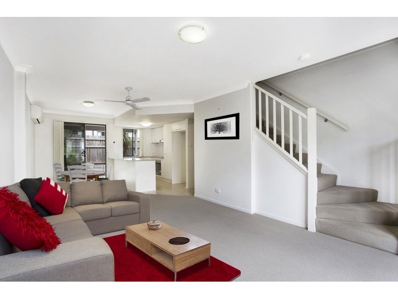 52/40 Gledson Street, North Booval QLD 4304