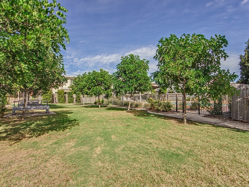 52/40 Gledson Street, North Booval QLD 4304