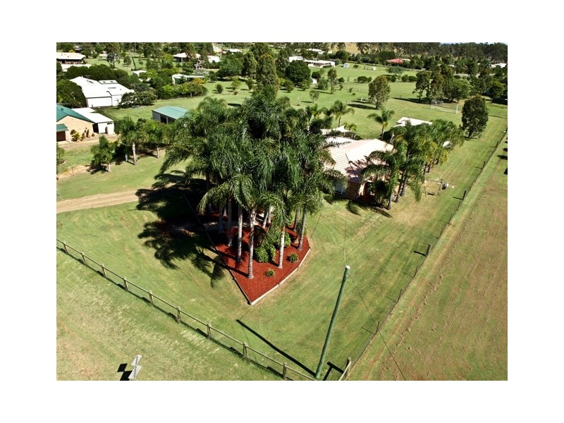 67 Poole Rd, Fernvale QLD 4306