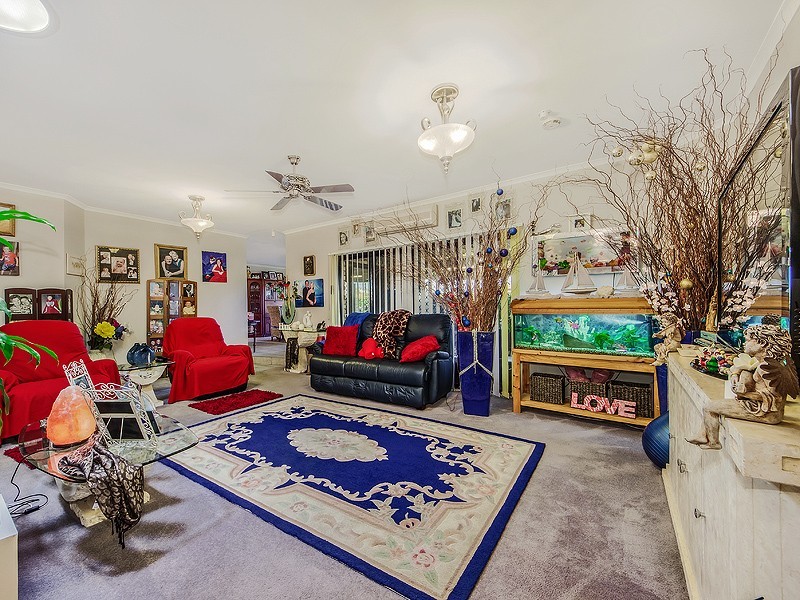 6 Boronia Court, Collingwood Park QLD 4301