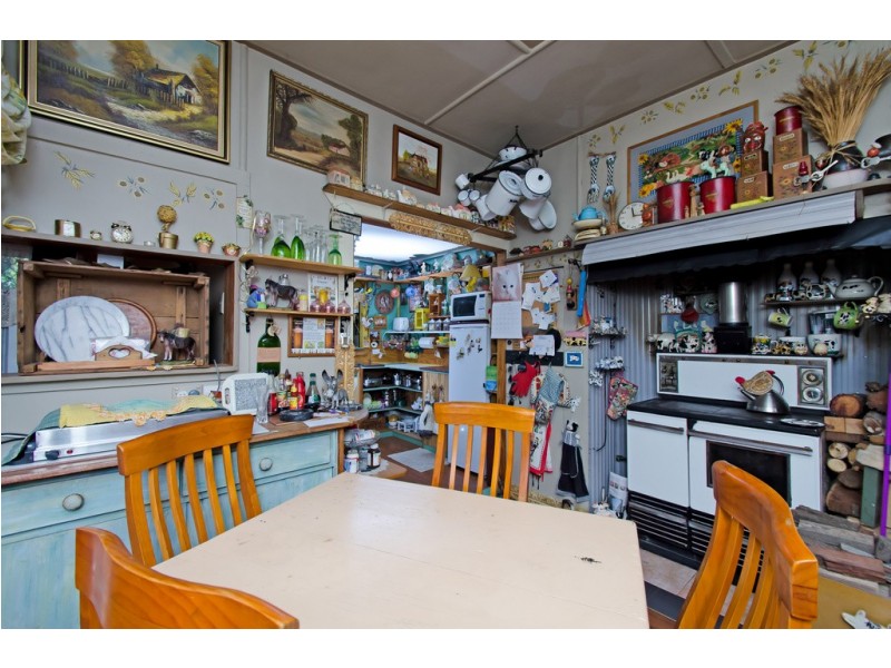 52 Kent Rd, Rifle Range QLD 4311