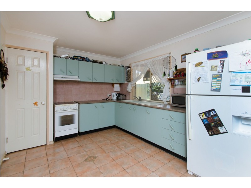 25 Walnut Dr, Brightview QLD 4311