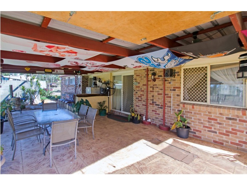 25 Walnut Dr, Brightview QLD 4311