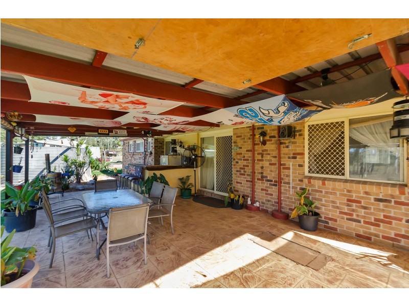 25 Walnut Dr, Brightview QLD 4311