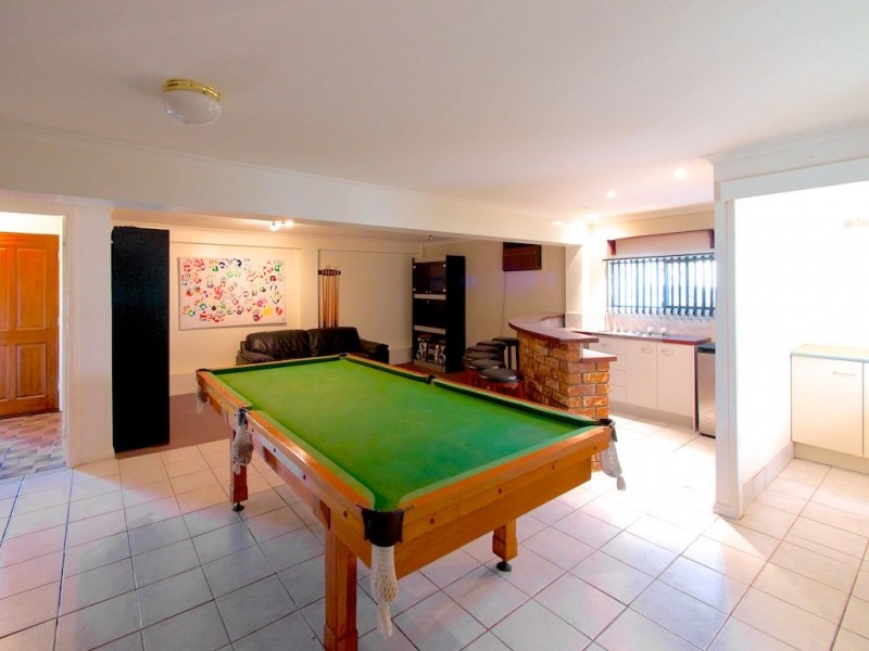 29 Melrose Dr, Flinders View QLD 4305