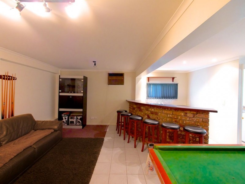 29 Melrose Dr, Flinders View QLD 4305