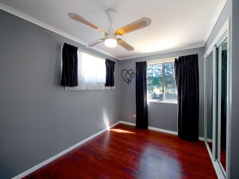 29 Melrose Dr, Flinders View QLD 4305