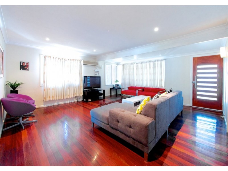 17 Coromandel St, Tarragindi QLD 4121