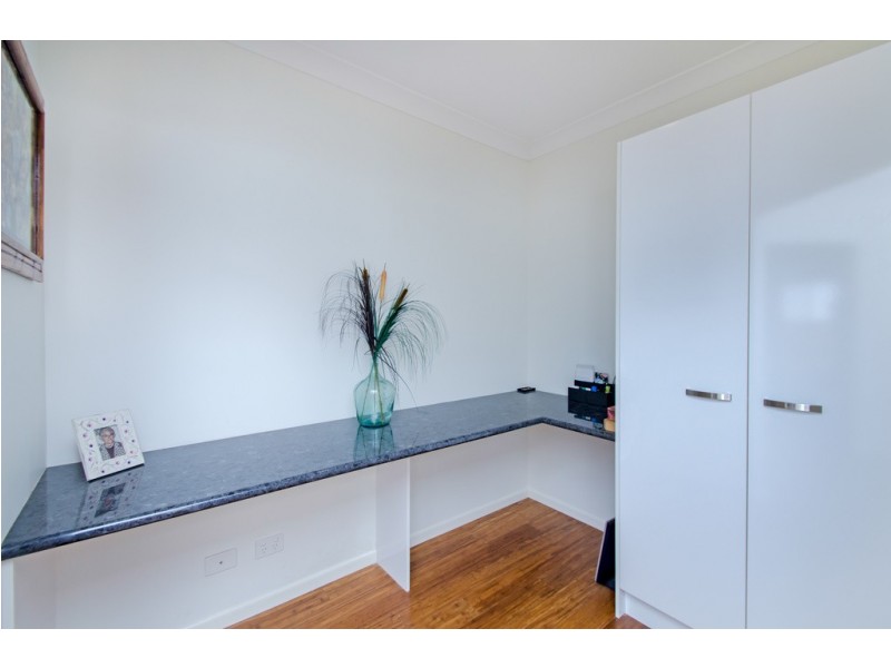 24 Brigalow St, Lowood QLD 4311