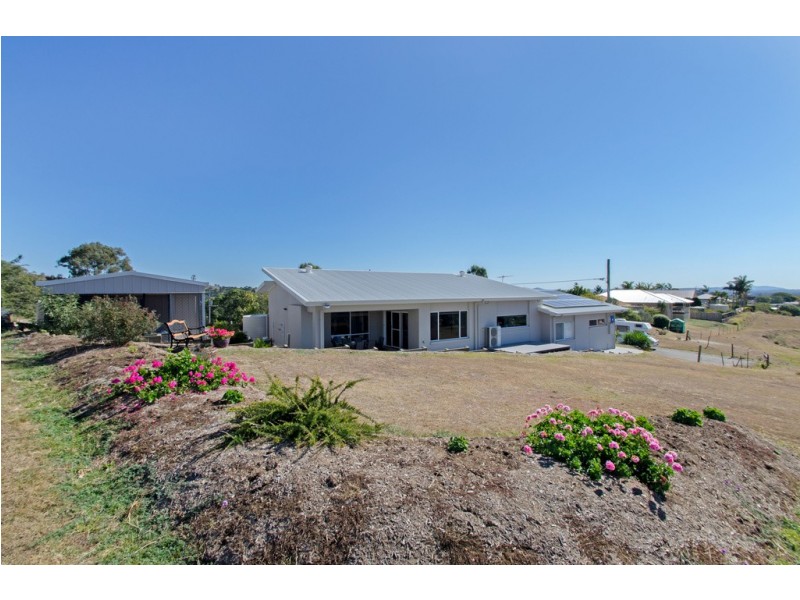 24 Brigalow St, Lowood QLD 4311