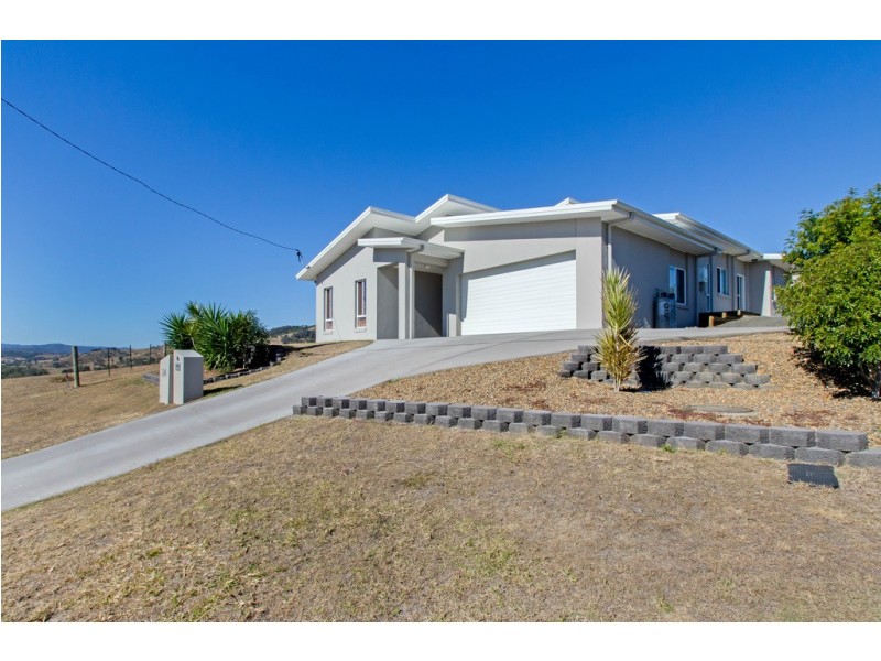 24 Brigalow St, Lowood QLD 4311