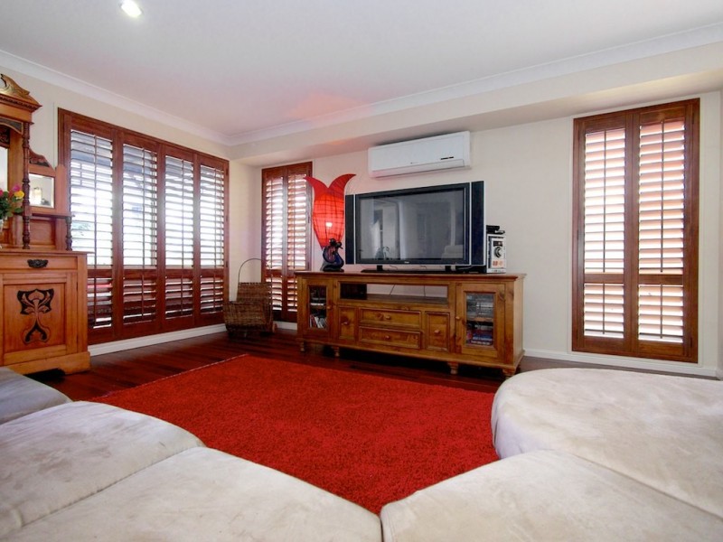 4 O’Donnell Street, Augustine Heights QLD 4300