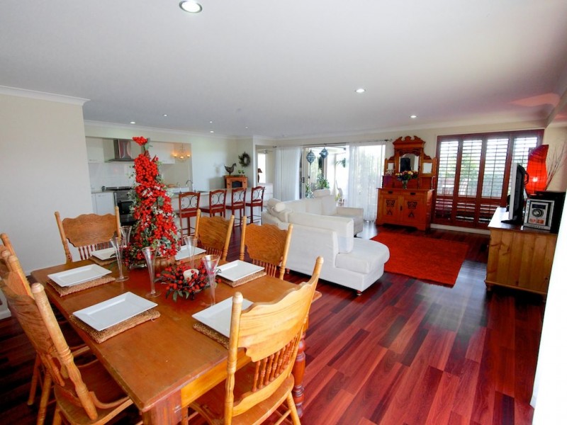 4 O’Donnell Street, Augustine Heights QLD 4300