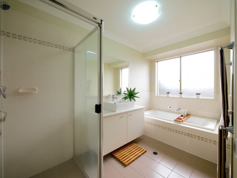 4 O’Donnell Street, Augustine Heights QLD 4300