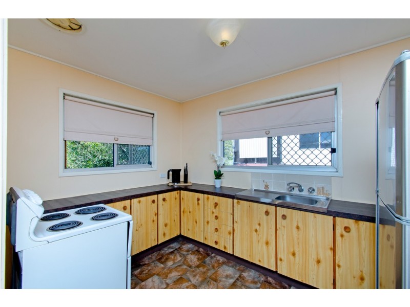 Blackstone QLD 4304