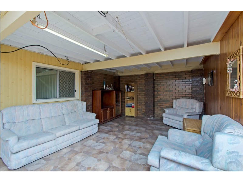 Blackstone QLD 4304