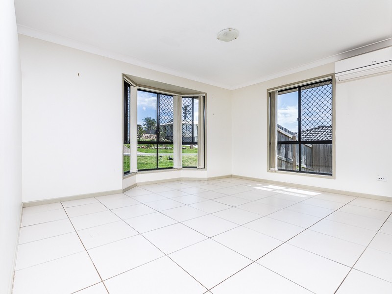 25 Ramsey Court, Lowood QLD 4311