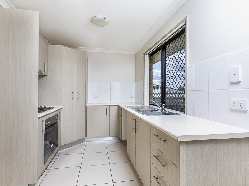 25 Ramsey Court, Lowood QLD 4311