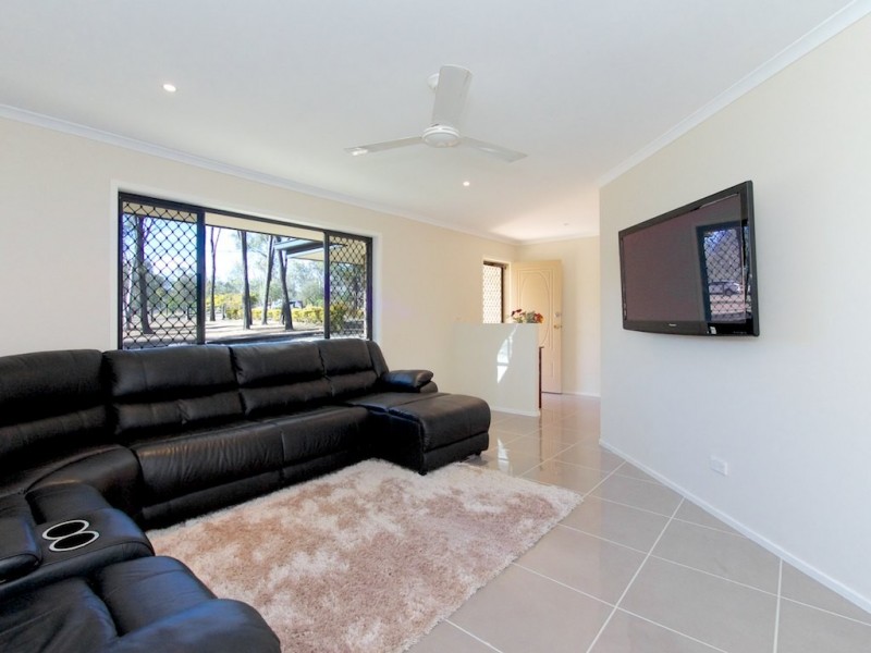 16 Teak St, Brightview QLD 4311