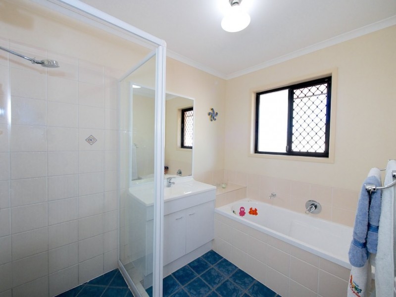 16 Teak St, Brightview QLD 4311