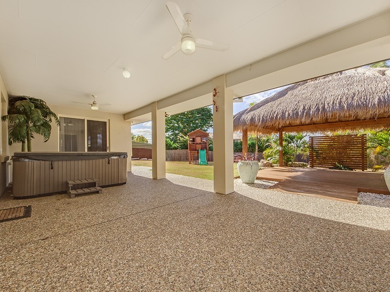 12 Lilly Crt, Yamanto QLD 4305