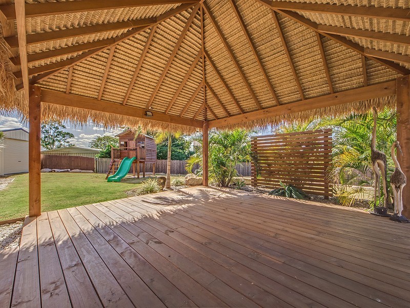 12 Lilly Crt, Yamanto QLD 4305