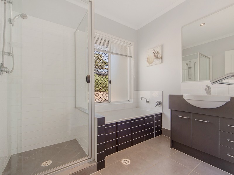 23 Meadowview Road, Fernvale QLD 4306