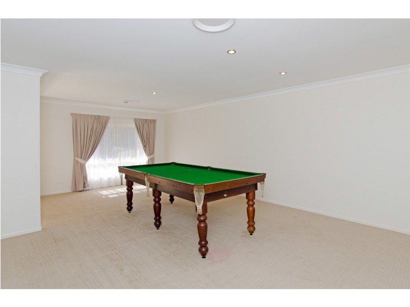 6 Overton Pl, Fernvale QLD 4306