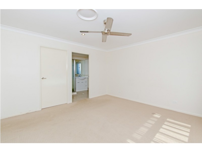 6 Overton Pl, Fernvale QLD 4306