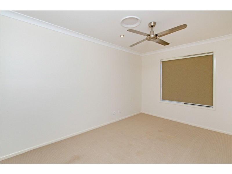 6 Overton Pl, Fernvale QLD 4306