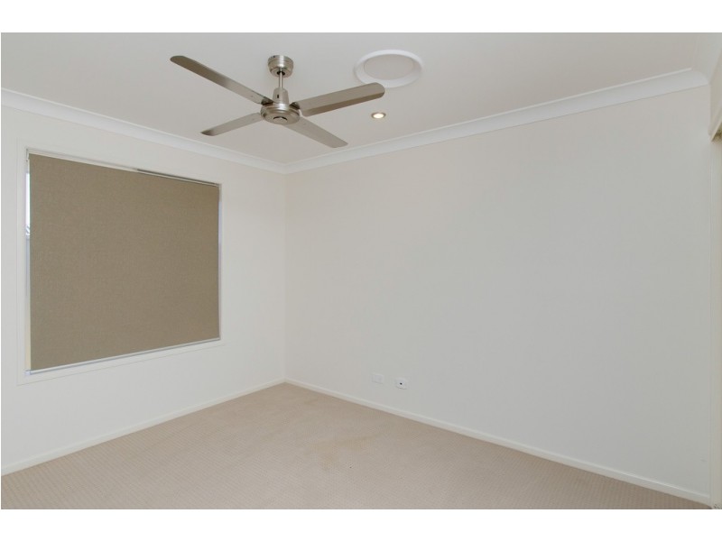 6 Overton Pl, Fernvale QLD 4306