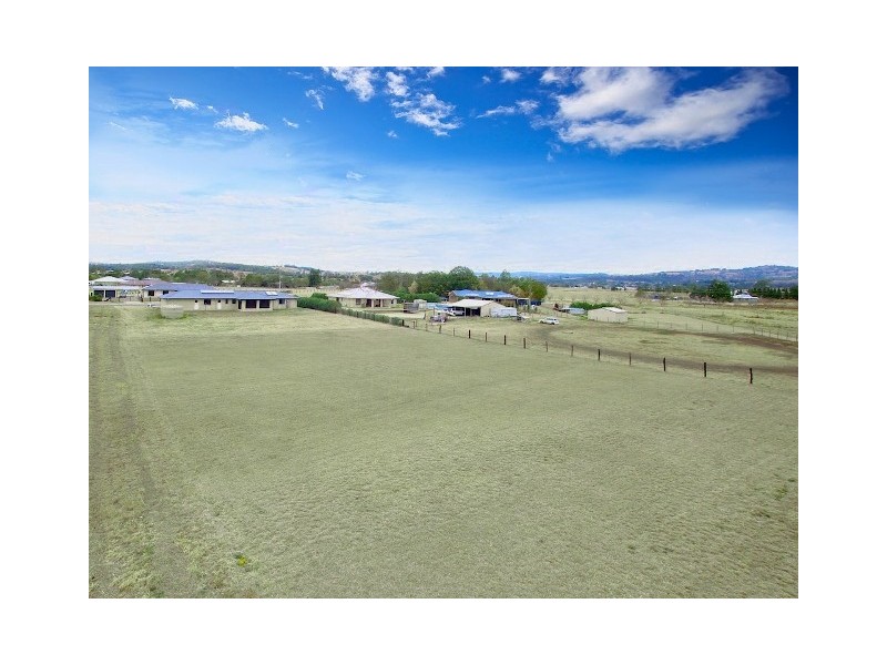 30 Gehrke Crt, Minden QLD 4311