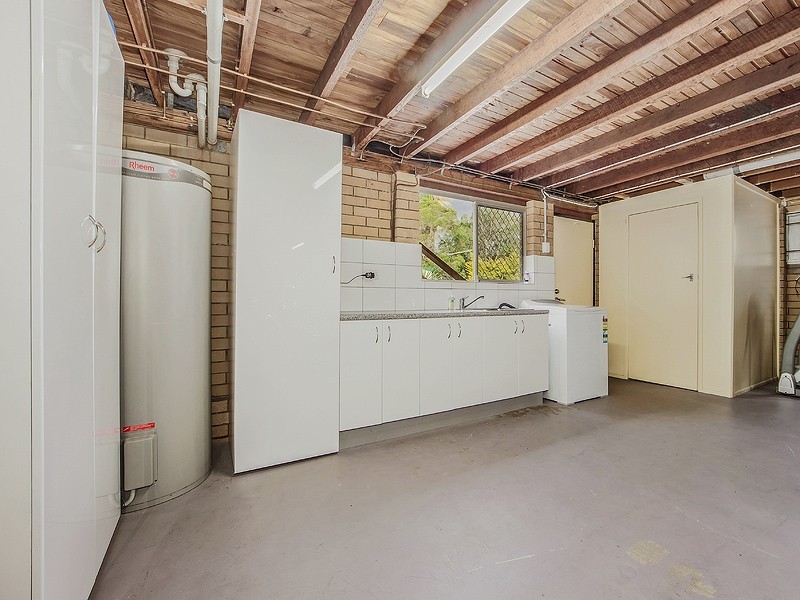 34 Mary Street, Flinders View QLD 4305