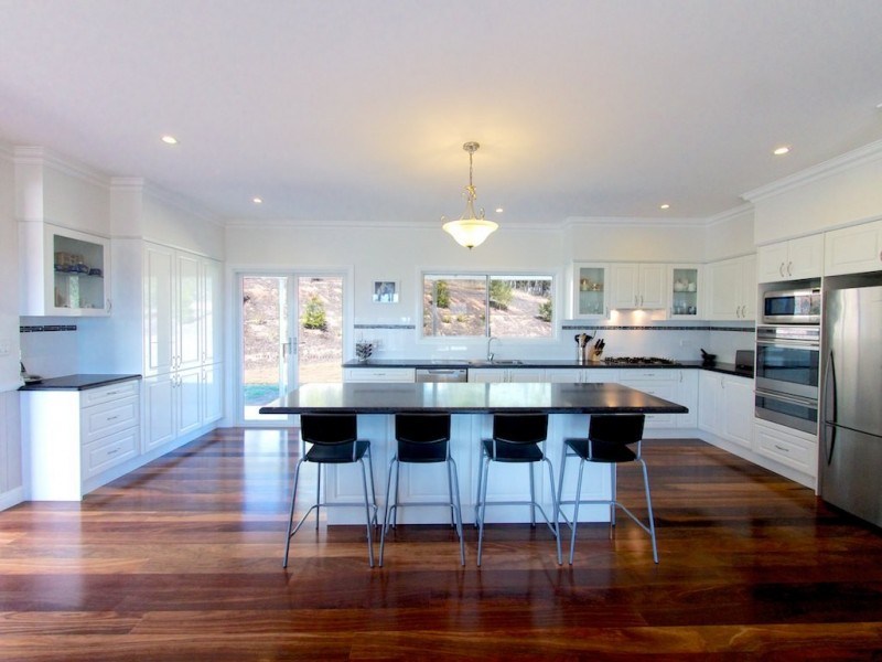 15 Taree Rd, Vernor QLD 4306