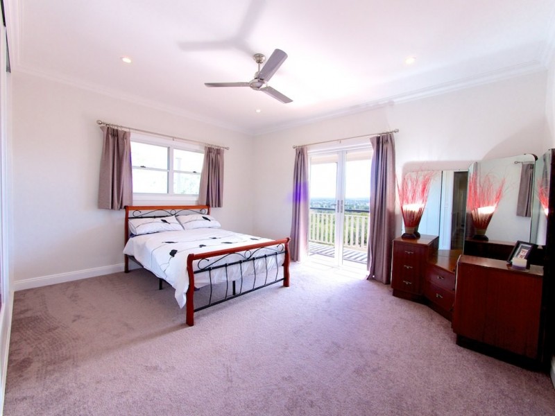 15 Taree Rd, Vernor QLD 4306